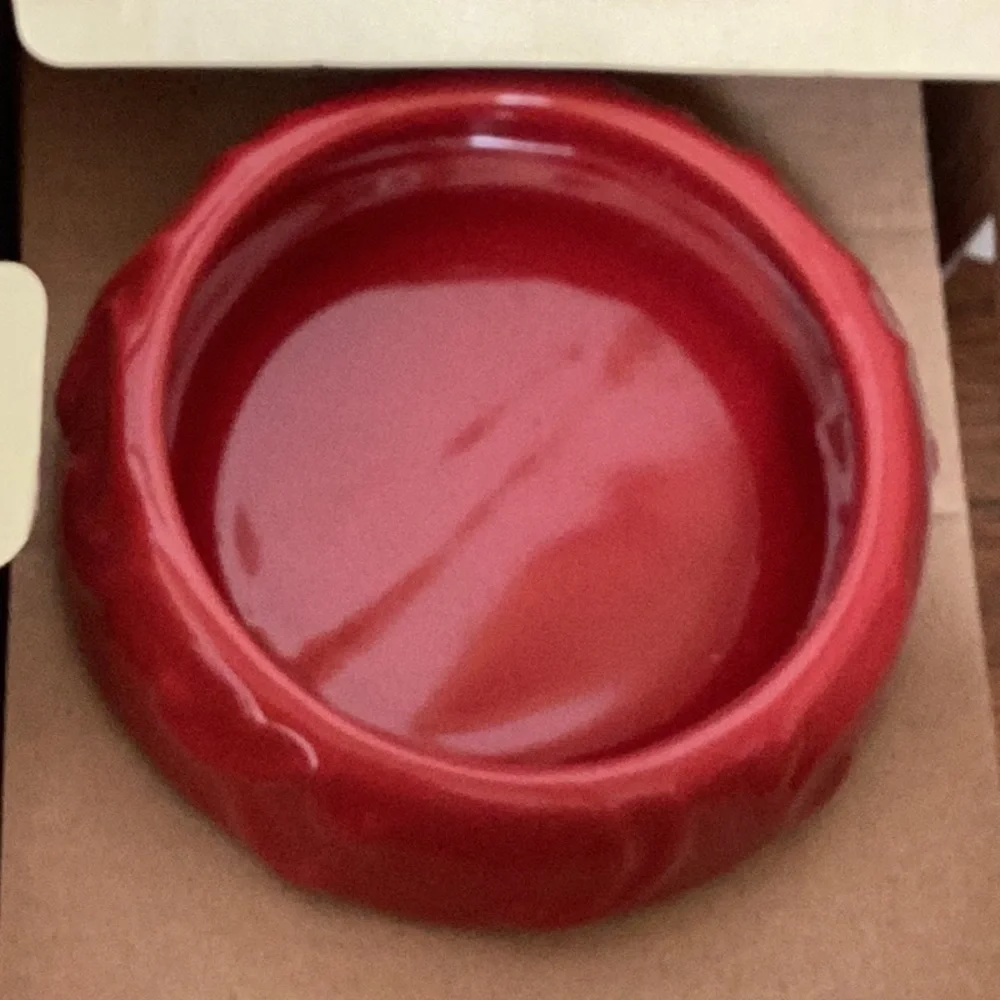 Fragrance bar warmer, red, plug in candle wax melt warmer